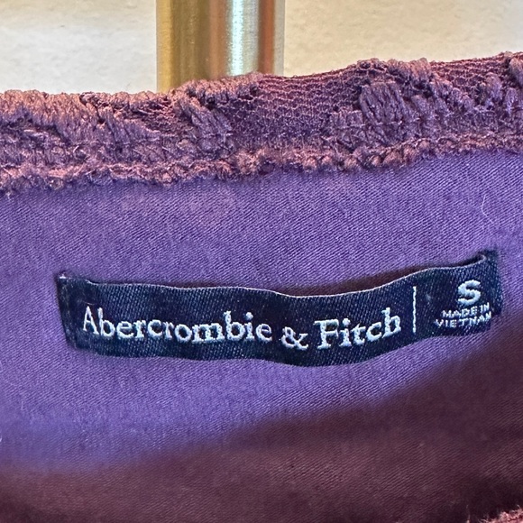 Abercrombie and Fitch lace, square neck, long sleeve top with buttons - Picture 5 of 5